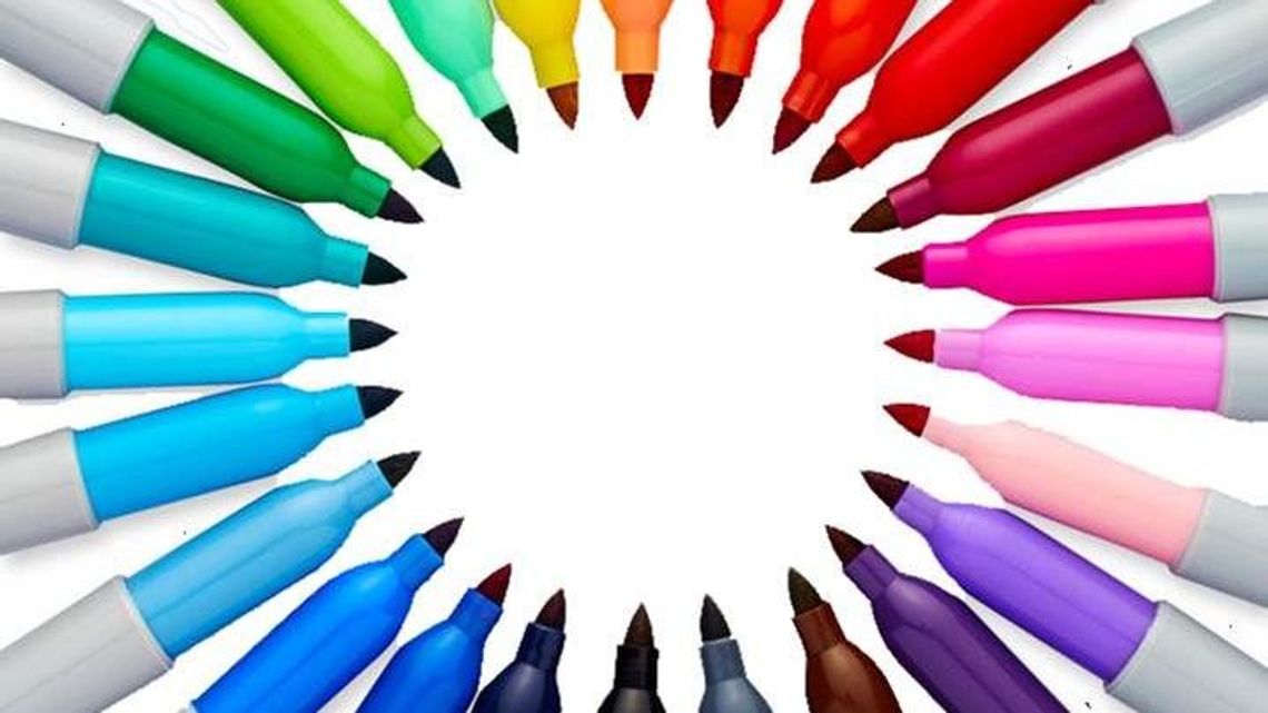 Kolorowanki dla dorosłych – czym pięknie kolorować? Wykorzystaj markery kreatywne i ciesz się intensywnością barw.