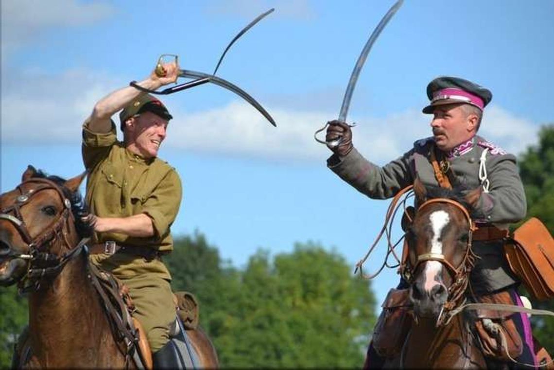 Komarów: Znów pokonają Rosjan. Zbiórka na inscenizację bitwy Komarów: Znów pokonają Rosjan. Zbiórka na inscenizację bitwy