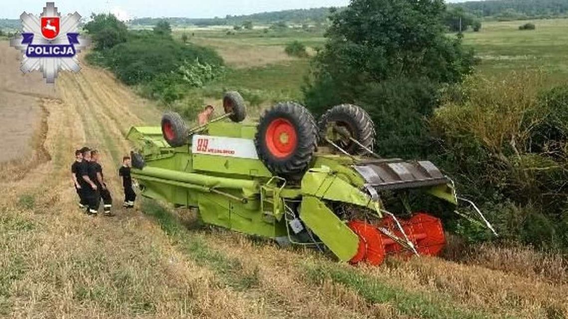 Kombajn przewrócił się na polu i przygniótł mężczyznę Kombajn przewrócił się na polu i przygniótł mężczyznę