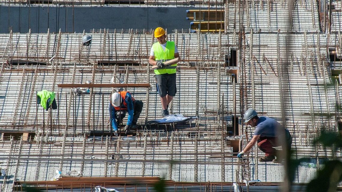 Komercyjny za drogi. Preferencyjny niepewny. Bez kredytu TBS niczego nie zbuduje Komercyjny za drogi. Preferencyjny niepewny. Bez kredytu TBS niczego nie zbuduje