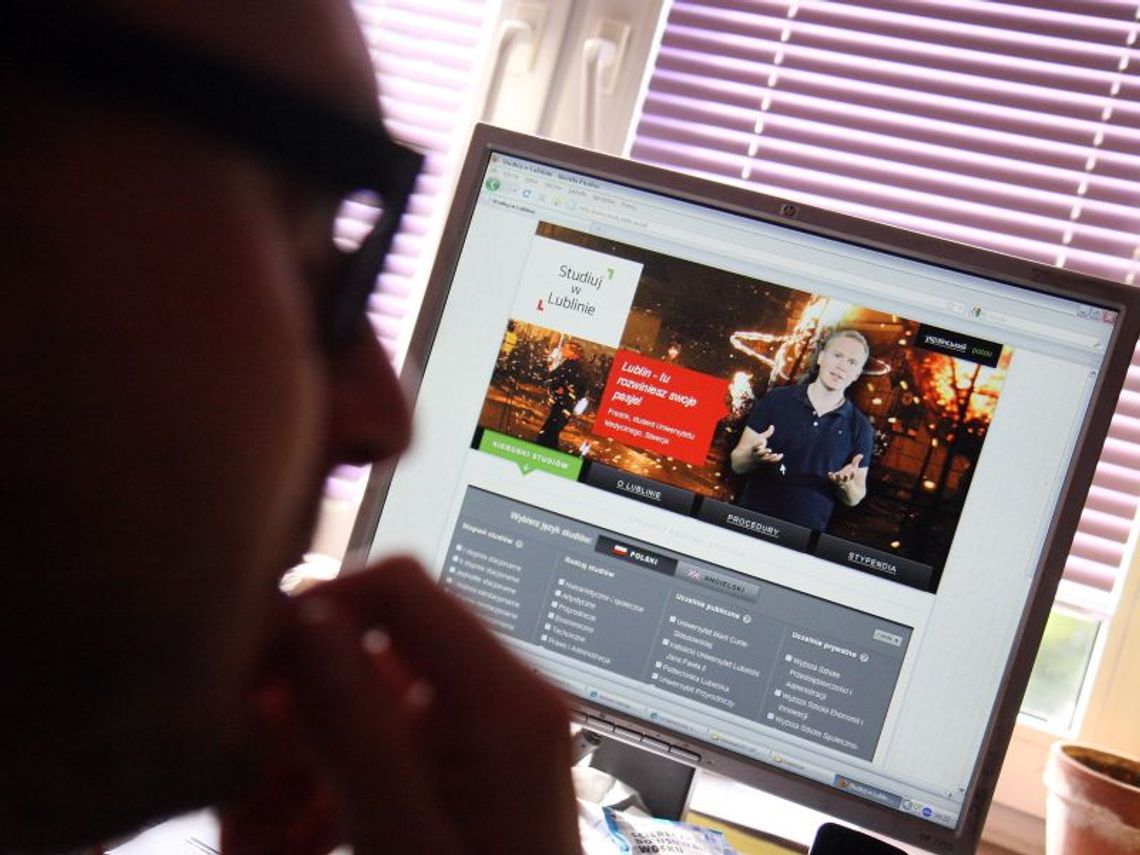 Kompromitujące błędy na portalu dla studentów z zagranicy