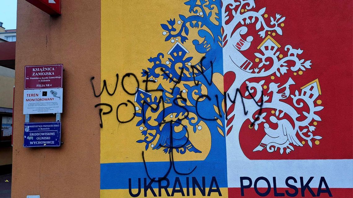 Komu przeszkadzał mural przyjaźni? „Wandal zdeptał nasze uczucia”