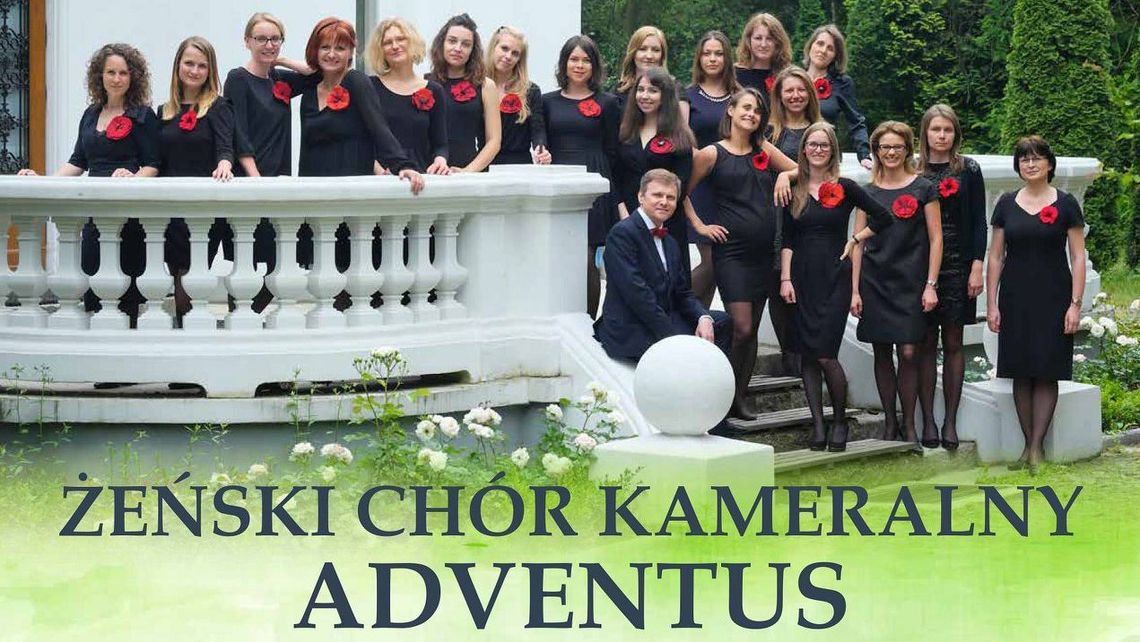 Koncert chóru Adventus na placu Litewskim w Lublinie