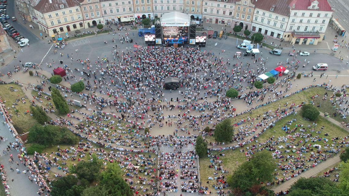 Koncert Chwały w Lublinie. Zdjęcia i wideo z drona
