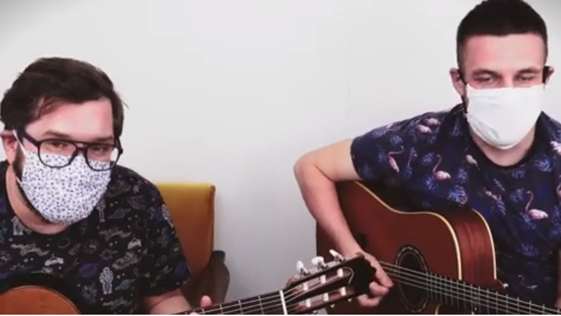 Koncert Cuatro Manos Live