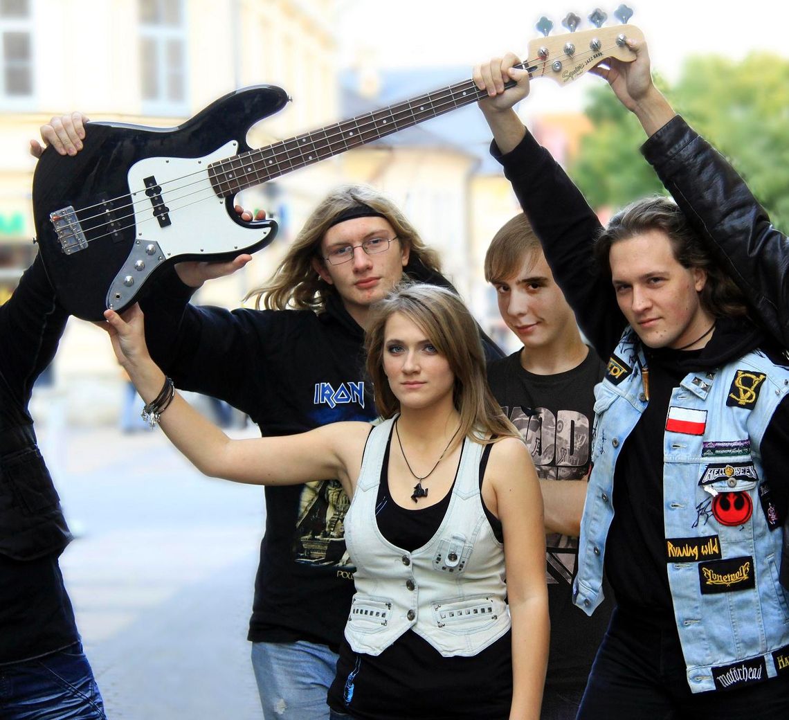 Koncert Highlow w Chatce Żaka