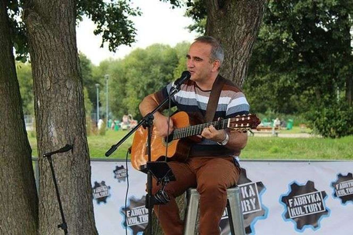 Koncert Jacka Kadisa w Whisky Cafe