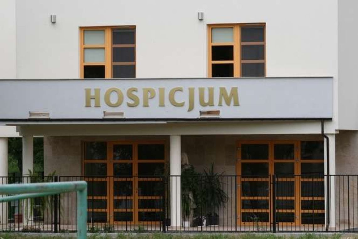 Konflikt w hospicjum w Puławach. Wiceprezes rezygnuje i oskarża