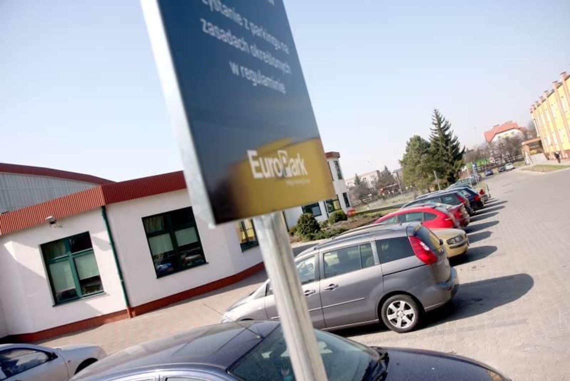 Koniec darmowego parkowania przy KUL. Studenci protestują