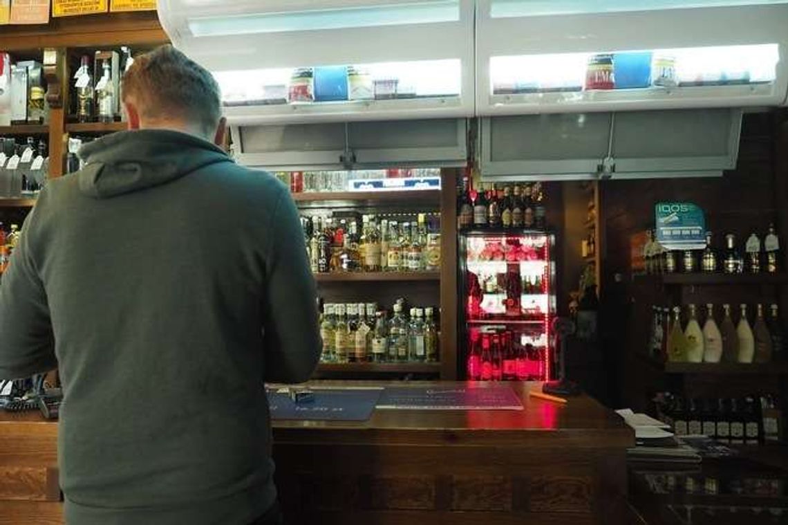 Koniec nocnych sklepów z alkoholem? Nowa ustawa wejdzie w życie w przyszłym tygodniu Koniec nocnych sklepów z alkoholem? Nowa ustawa wejdzie w życie w przyszłym tygodniu