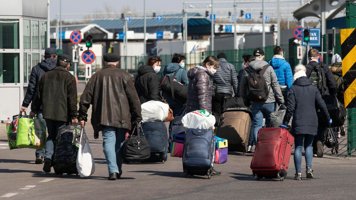 Koniec pieszych odpraw. Ukraina zamyka granice Koniec pieszych odpraw. Ukraina zamyka granice