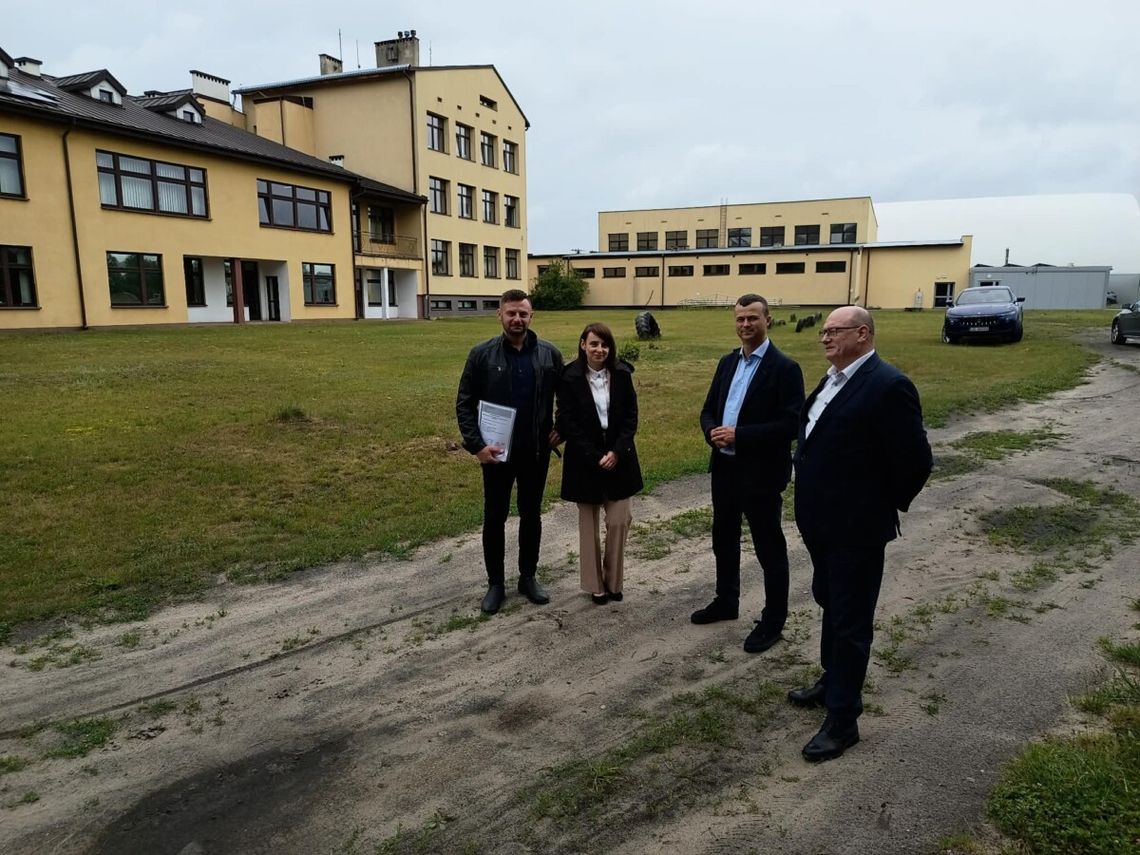 Koniec z nudą na kanapie. Urszulin szykuje sportową rewolucję bez barier Urszulin budowa orlika