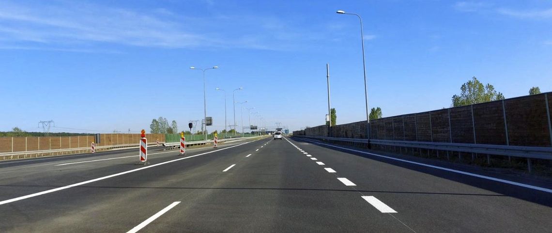 Koniec zwężenia w rejonie węzła Kurów Zachód Koniec zwężenia w rejonie węzła Kurów Zachód