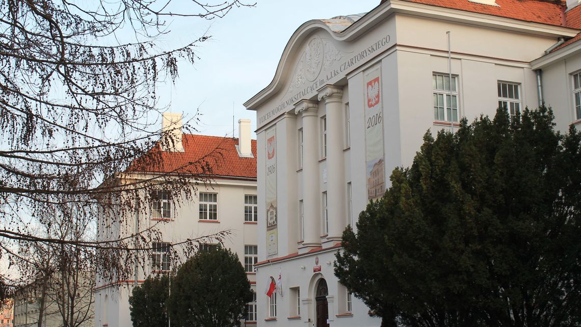 Konkurs na dyrektora "Czartorycha"