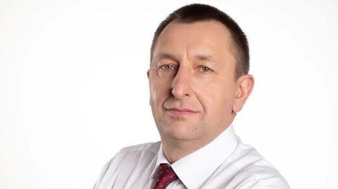 Konkursy nie wyszły, dyrektora wyłonił zarząd powiatu. I zatwierdził mu dobrą pensję 