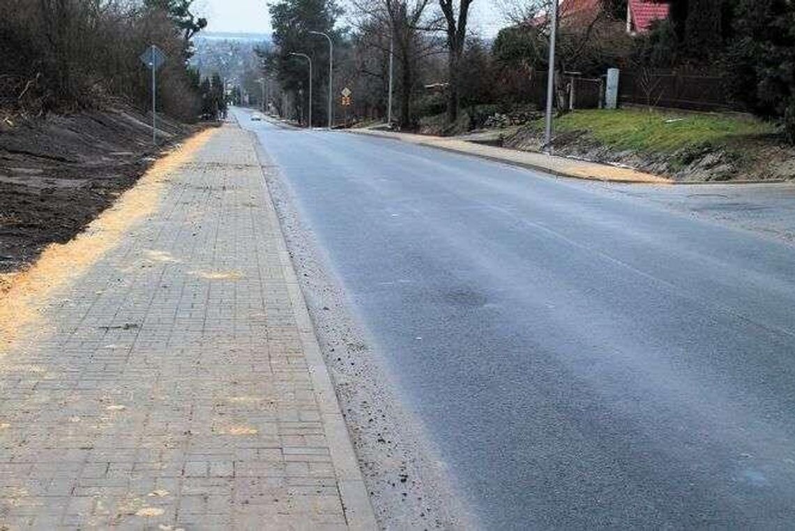 Końskowola: Droga skończona, ale już widać, że będą potrzebne poprawki