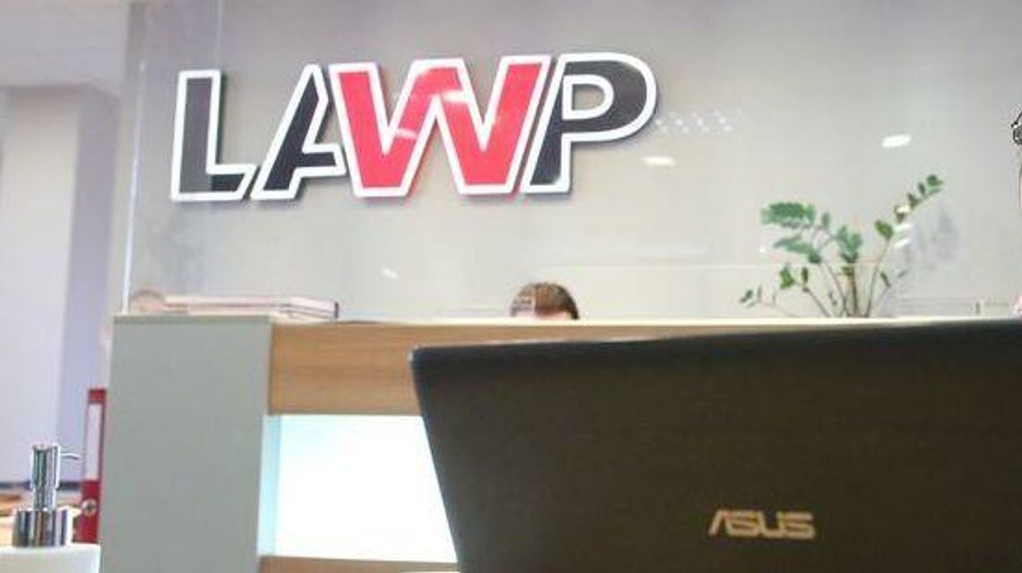 Kontrowersyjny wyścig po covidowskie dotacje dla lubelskich firm. W puli jest 15 mln zł więcej Kontrowersyjny wyścig po covidowskie dotacje dla lubelskich firm. W puli jest 15 mln zł więcej