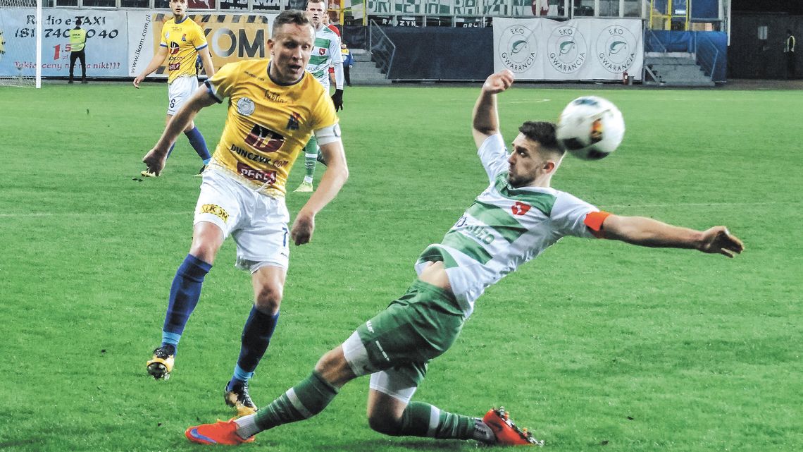 Kontuzje ciągle zmorą Orląt Spomlek. Przełamanie w Chełmie?