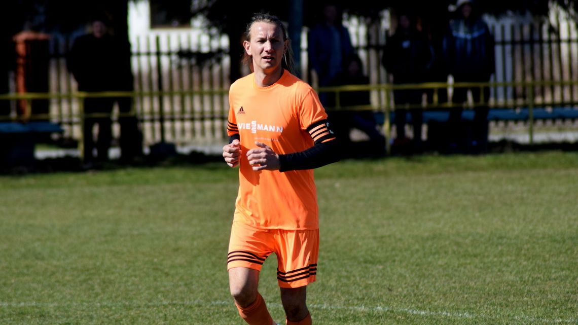 Korona Łaszczów depcze po piętach faworytom zamojskiej klasy okręgowej