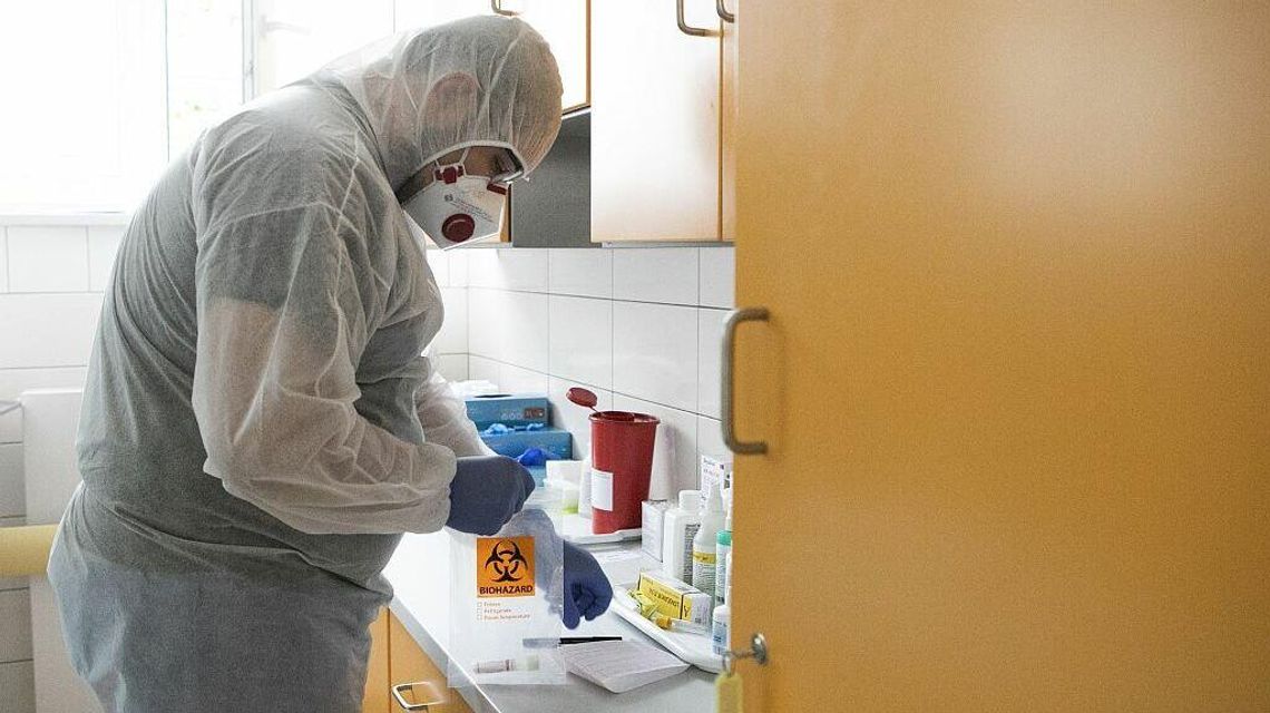 Koronawirus 27 marca 2022 r. Spada liczba zakażeń w kraju