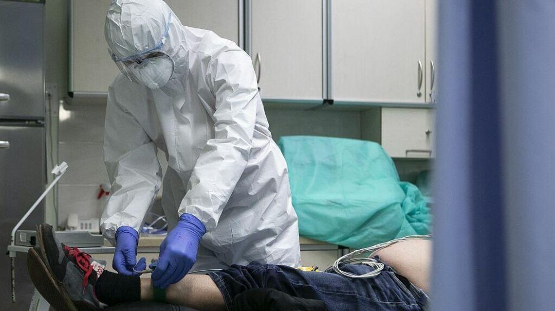 Koronawirus, 3 kwietnia 2022 r. Tak mało zakażeń dawno nie było