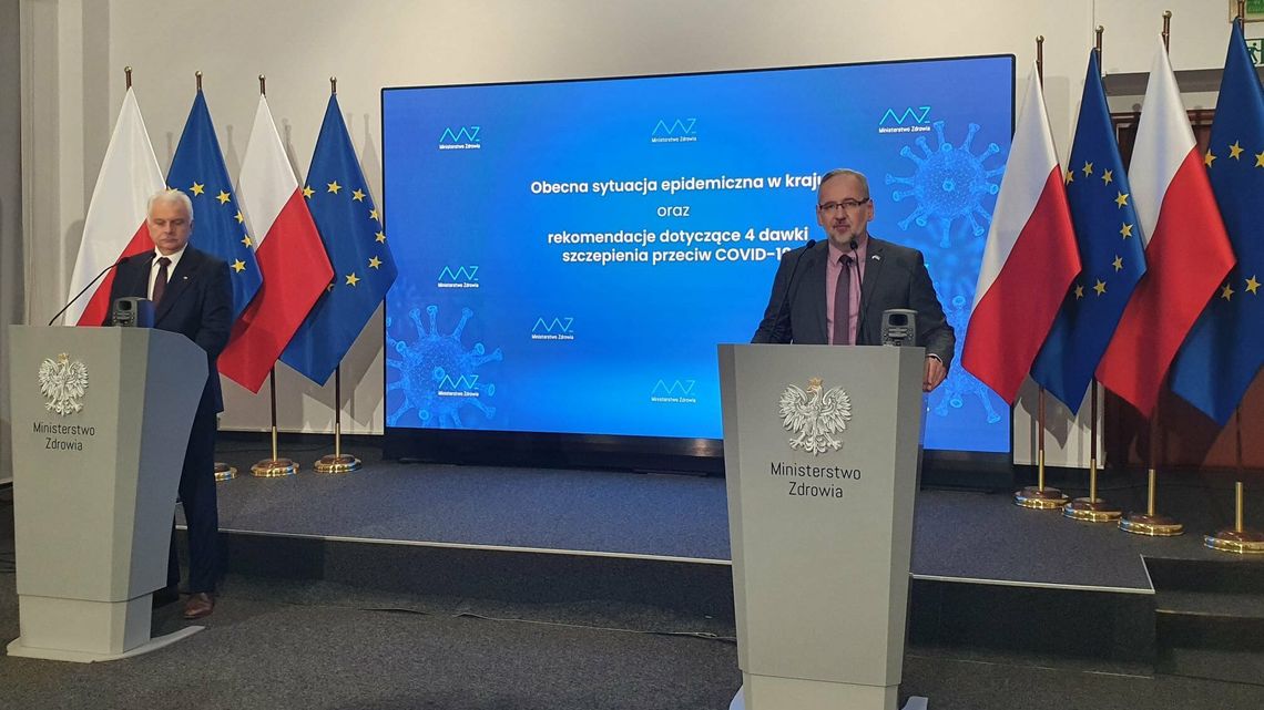 Koronawirus. Coraz więcej zakażeń. Wzrost o niemal 80 procent Koronawirus. Coraz więcej zakażeń. Wzrost o niemal 80 procent