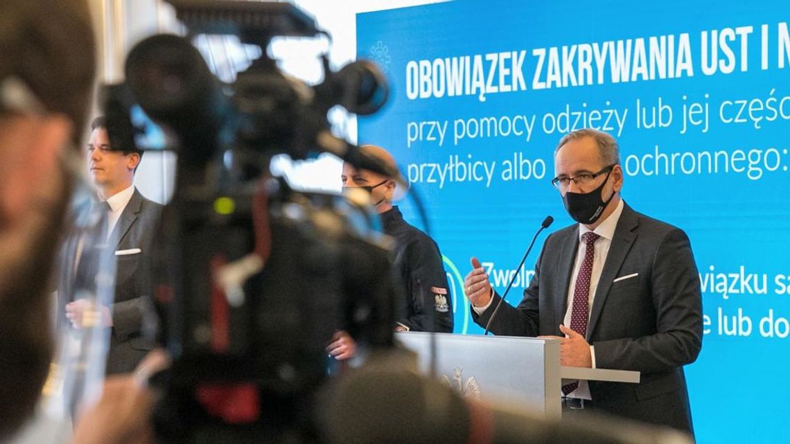 Koronawirus. "Przygotowujemy się na najgorsze scenariusze 15-20 tysięcy zakażeń na dobę" Koronawirus. "Przygotowujemy się na najgorsze scenariusze 15-20 tysięcy zakażeń na dobę"