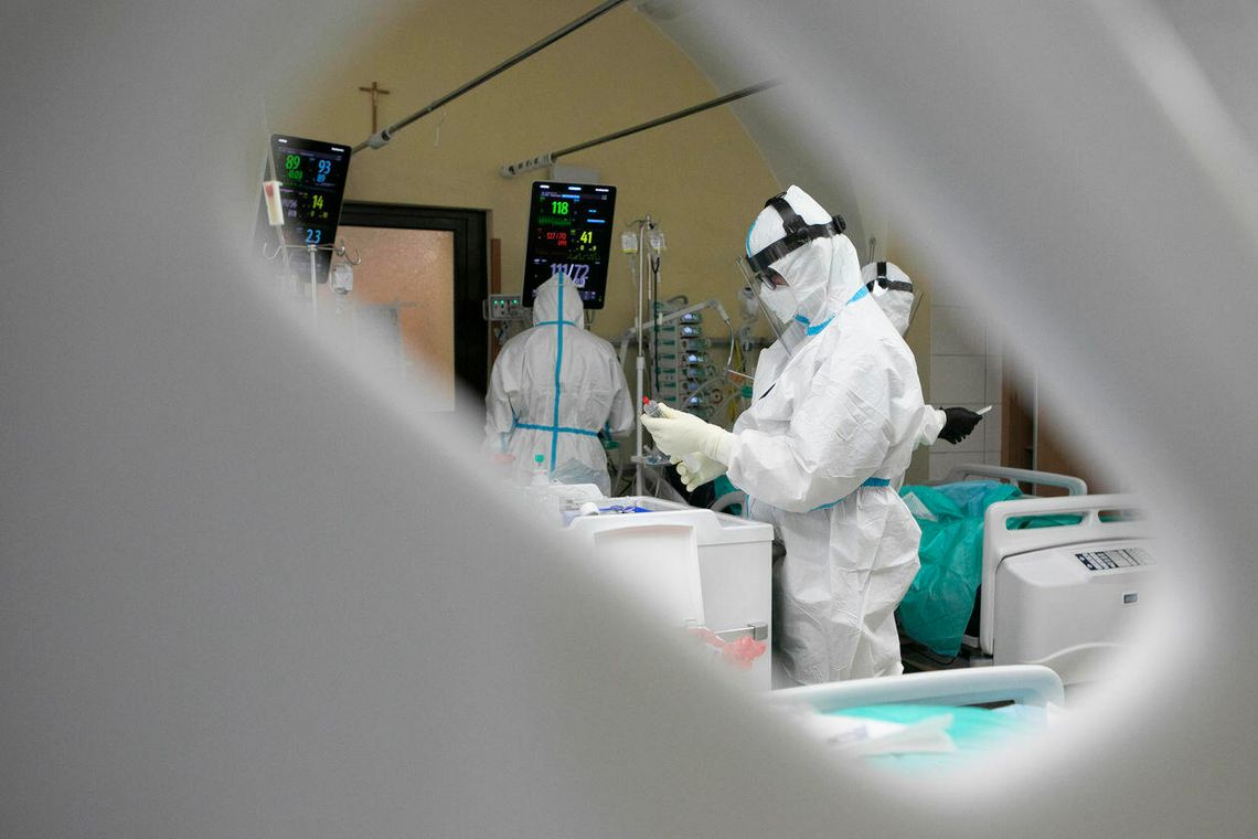 Koronawirus. Raport z 3 sierpnia. Są informacje o zgonach