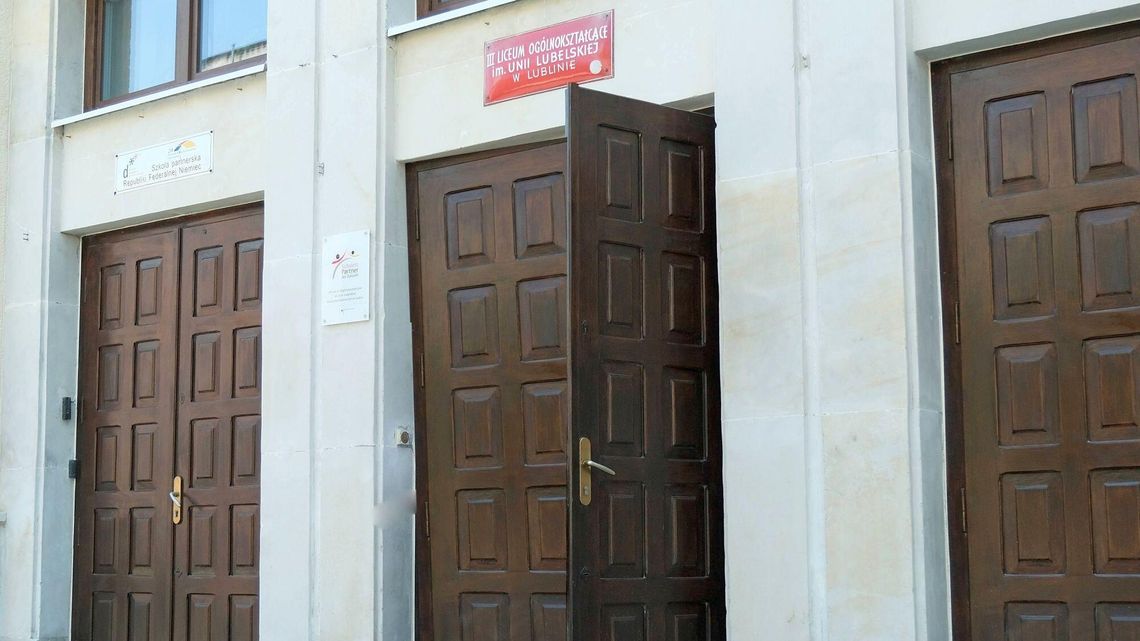 Koronawirus w III LO im. Unii Lubelskiej. Uczniowie jednej z klas zostaną w domu