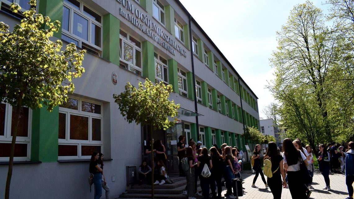 Koronawirus w liceum w Lublinie. Cała szkoła zawiesza zajęcia i przechodzi na nauczenie zdalne