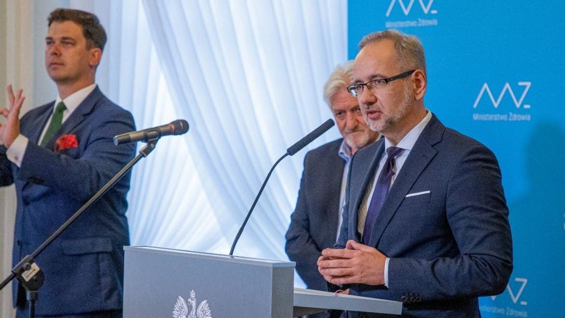 Koronawirus. Zaostrzenie przepisów dotyczących noszenia maseczek i koniec potańcówek