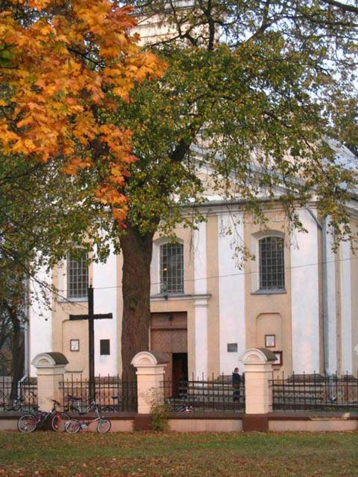 Kościół w Sosnowicy (nr 56) - 2 głosy