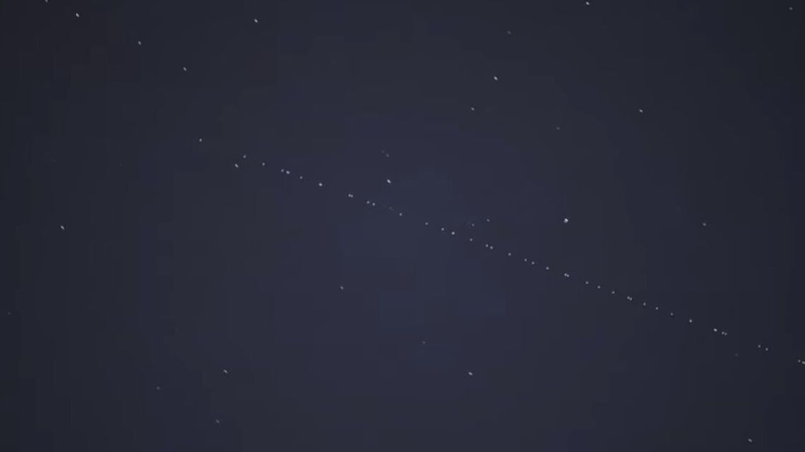 Kosmiczny pociąg Elona Muska w sobotę wieczorem nad Polską