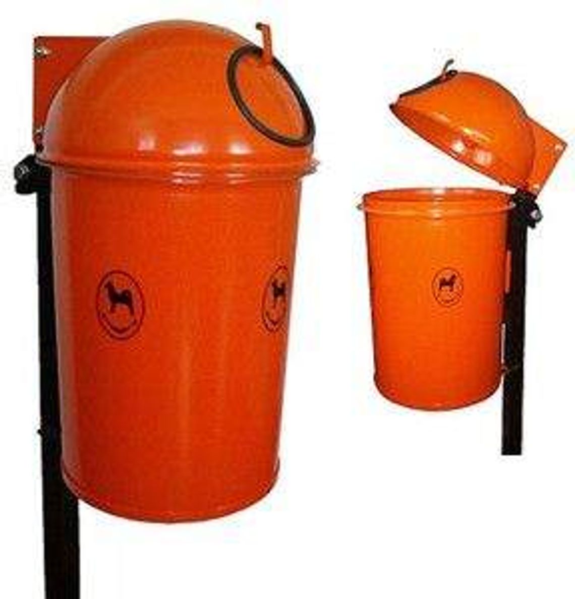 Kosze na psie odchody na ulicach Łęcznej