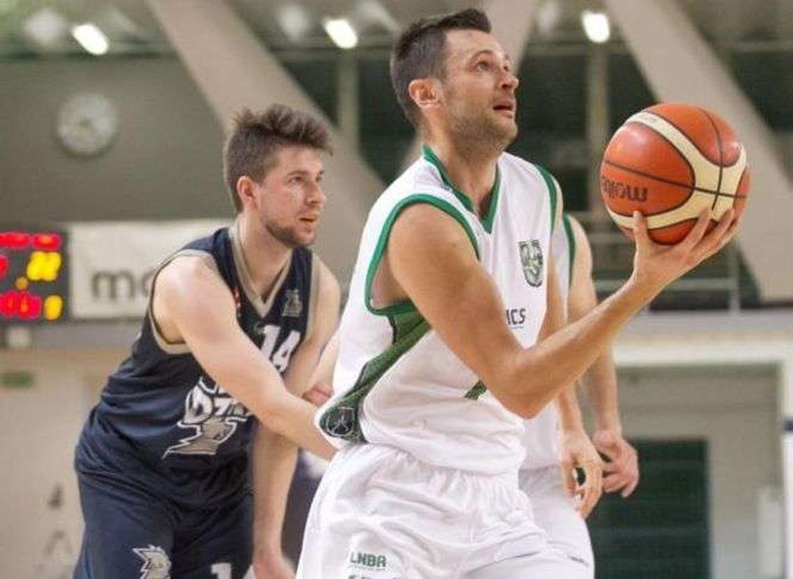 Koszykarze AZS UMCS lepsi od Dzików Warszawa