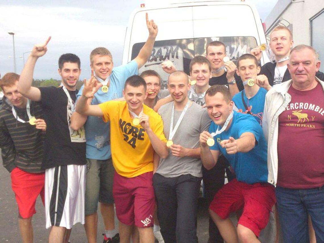 Koszykarze UMCS złotymi medalistami mistrzostw Polski uniwersytetów Koszykarze UMCS złotymi medalistami mistrzostw Polski uniwersytetów