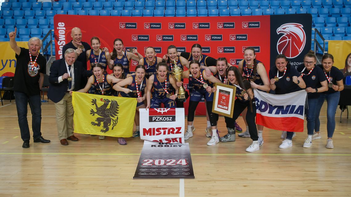 Koszykówka kobiet. W Lublinie rozegrano mistrzostwa Polski U-19 [zdjęcia]