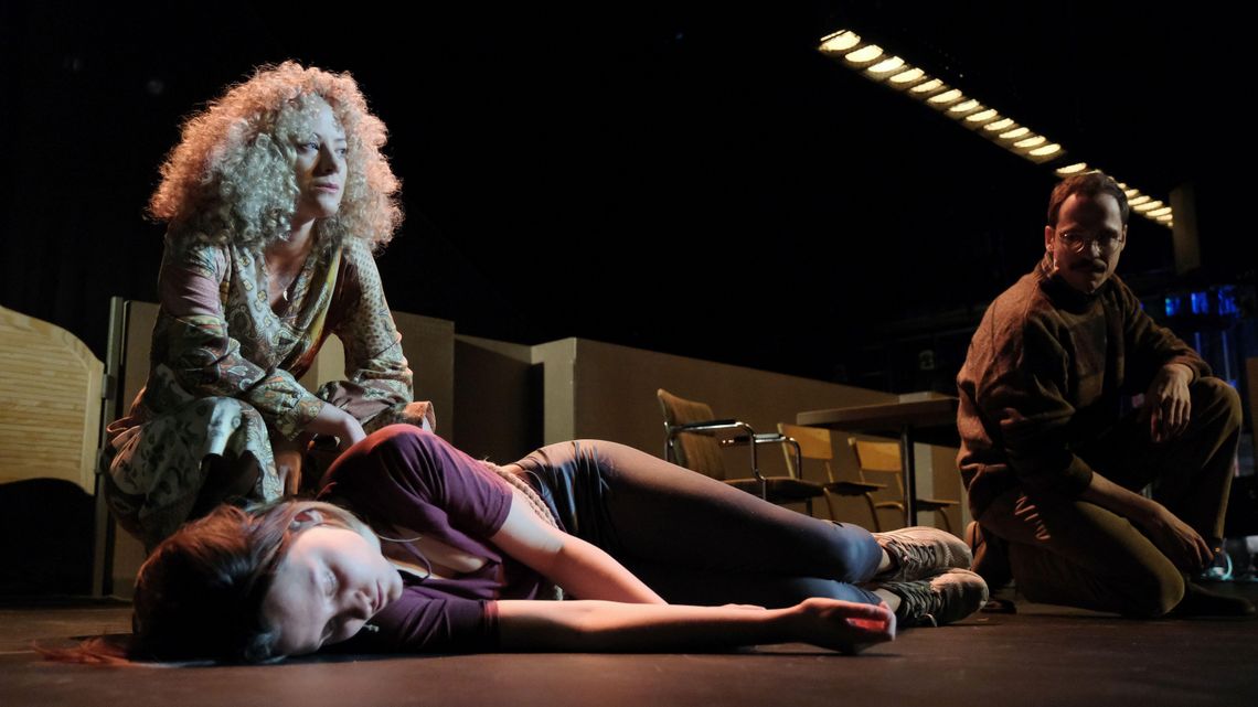 Kowboje w Teatrze Osterwy. "Szczery do bólu obraz polskiej szkoły" [recenzja]