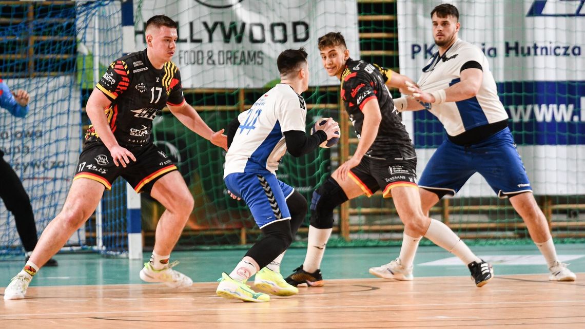 KPR Padwa Zamość ma za sobą pierwszy sparing przed swoimi kibicami KPR Padwa Zamość ma za sobą pierwszy sparing przed swoimi kibicami