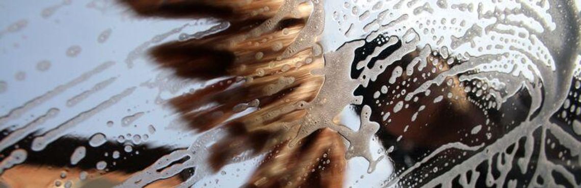 Kradli w myjniach. Policja zatrzymała czterech złodziei