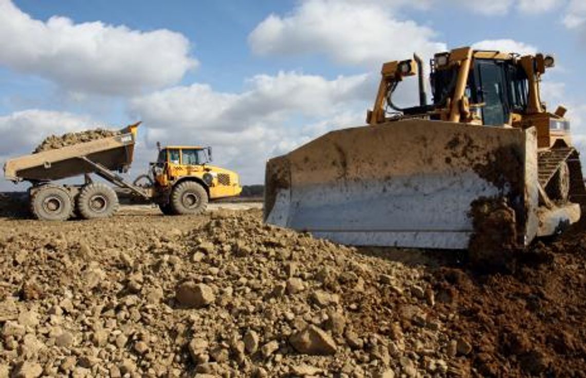 Kradną na budowie krajowej 17