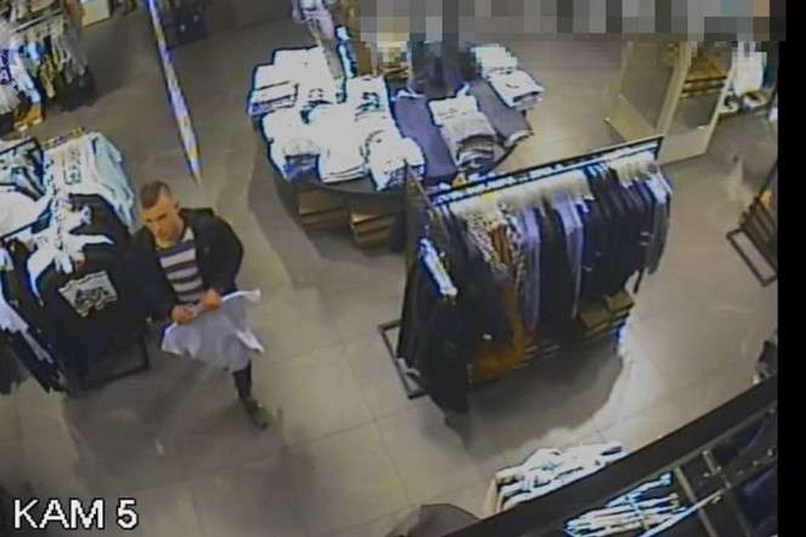 Kradzież w galerii handlowej. Złodziej w kamerze monitoringu