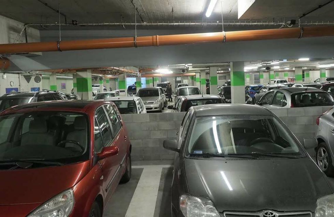 Kradzieże samochodów. Ta marka znikała z ulic najczęściej w 2021 roku