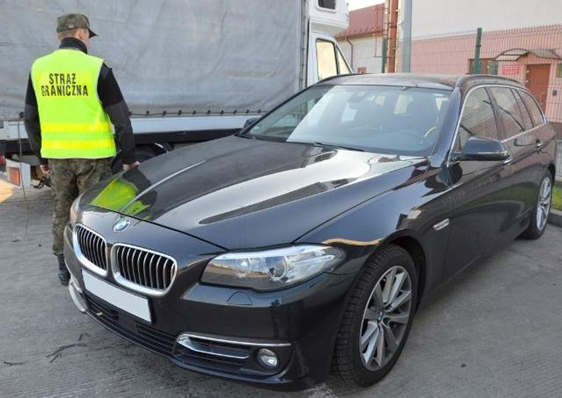 Kradzione BMW warte 320 tys. zł nie wyjechało z Polski. Zatrzymany obywatel USA