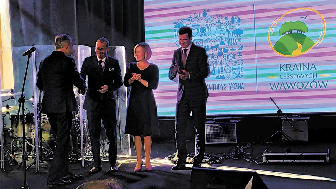 Kraina Lessowych Wąwozów i Lublin z turystycznymi laurami