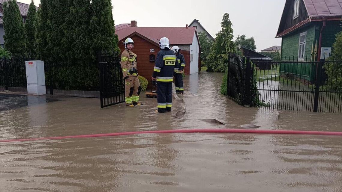 Krajobraz po burzy. Ponad 230 interwencji w regionie, większość w Zamościu Krajobraz po burzy. Ponad 230 interwencji w regionie, większość w Zamościu