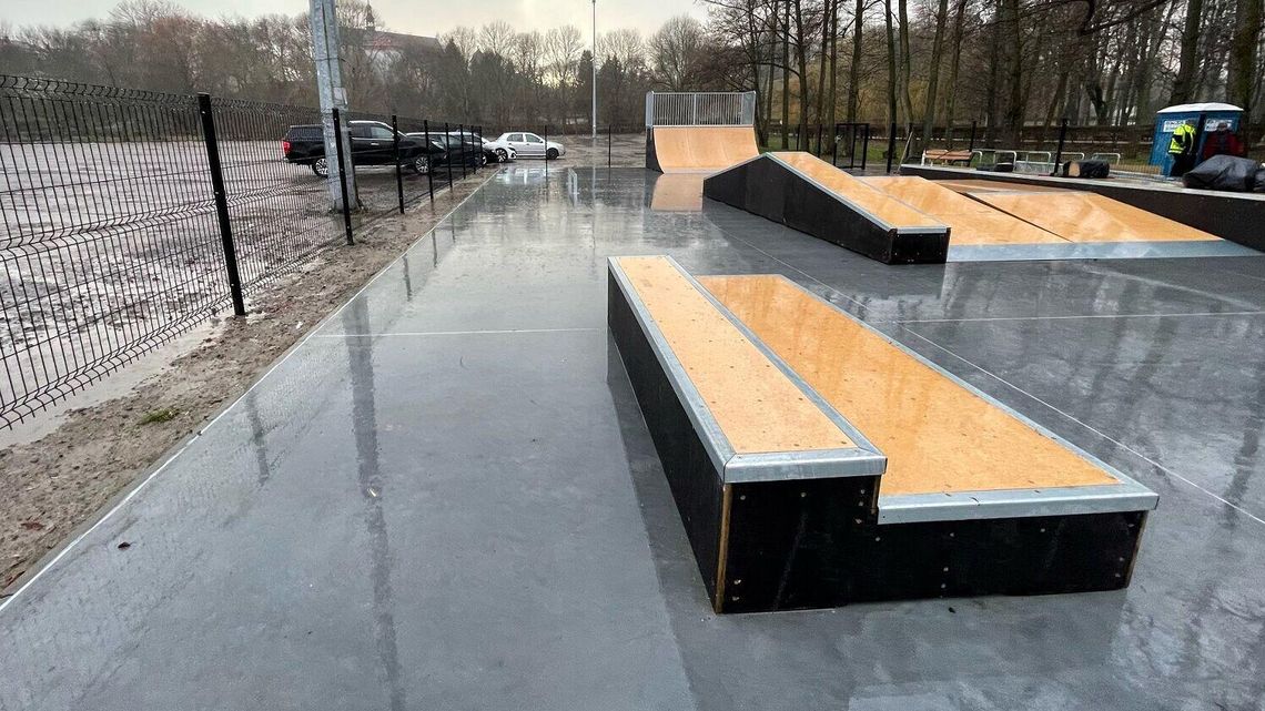 Kraśnik: Rampy i poręcze w nowym skateparku