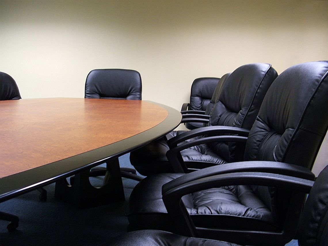 Kraśnik: Urząd do kupienia Kraśnik: Urząd do kupienia