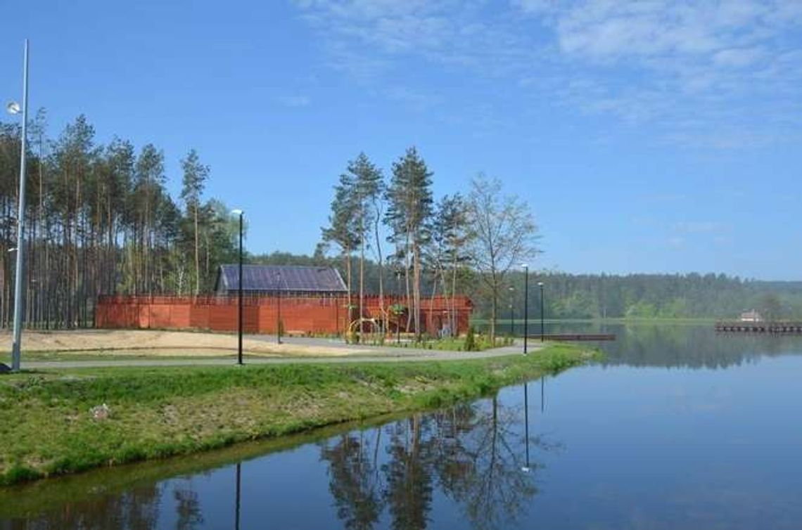 Krasnobród: Miasto szuka chętnych na działki nad zalewem