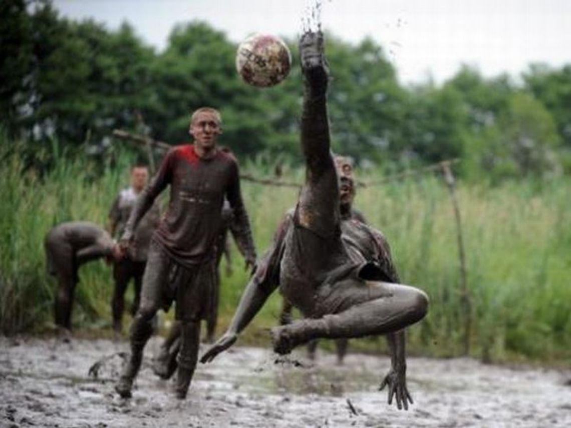 Krasnobród: Zagrają w piłkę błotną
